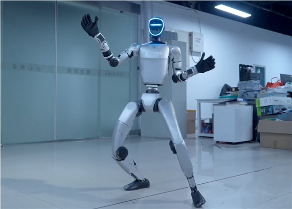 警惕虚假信息，将分享机器人研发日常-宇树科技创始人王兴兴入驻视频号辟谣